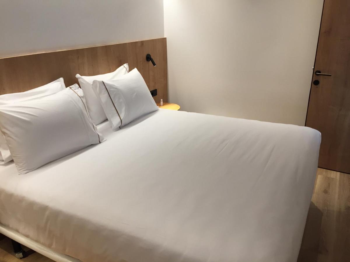 Muralto Madrid Princesa Exterior photo