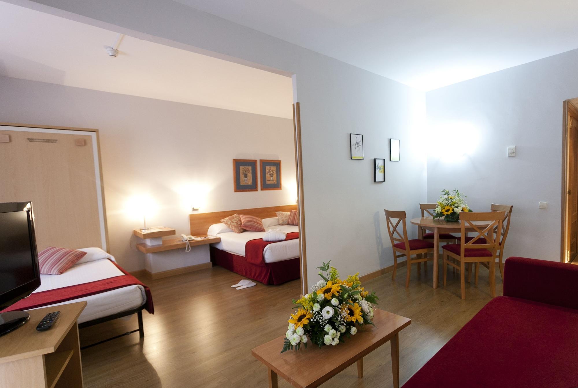 Muralto Madrid Princesa Exterior photo