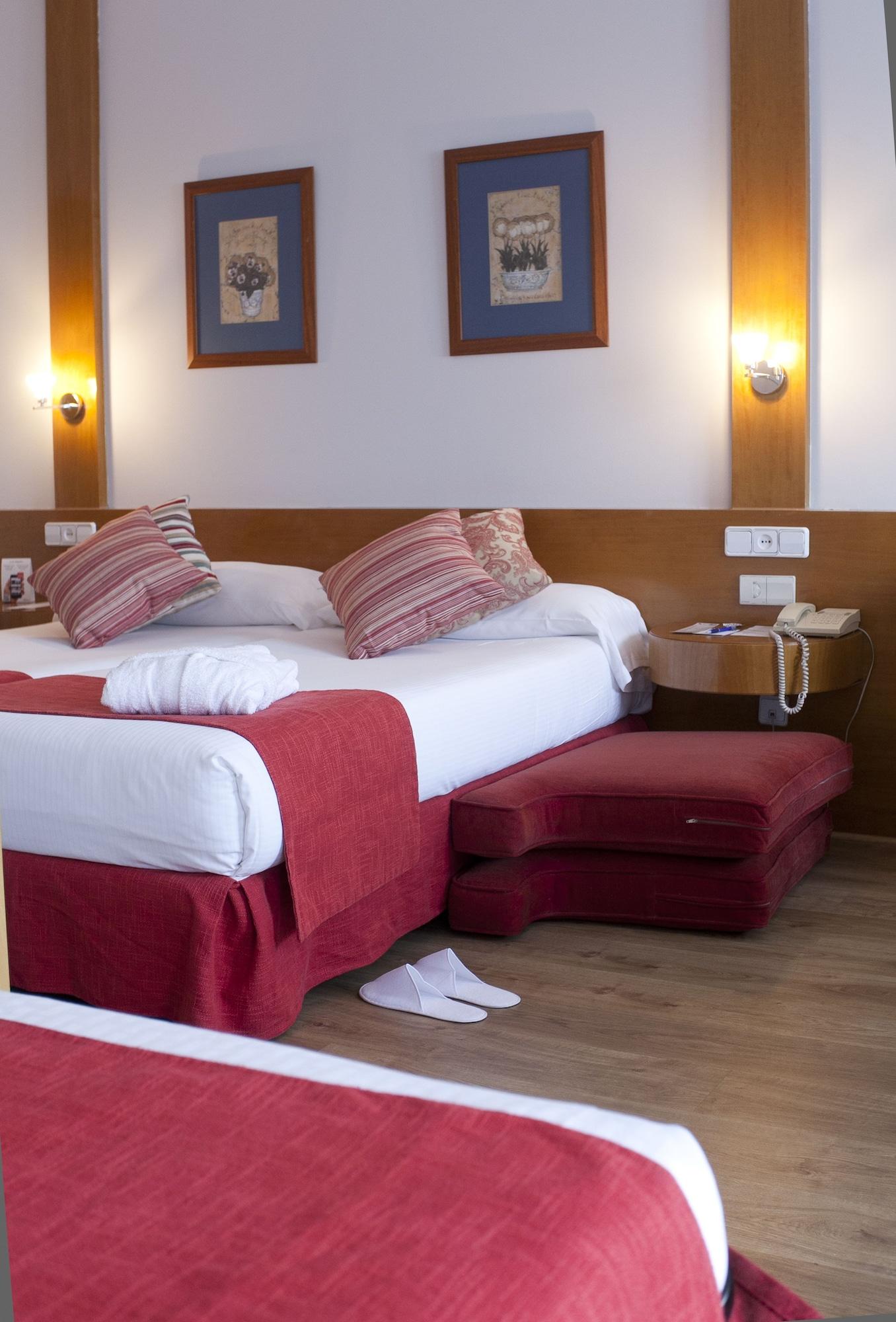 Muralto Madrid Princesa Exterior photo
