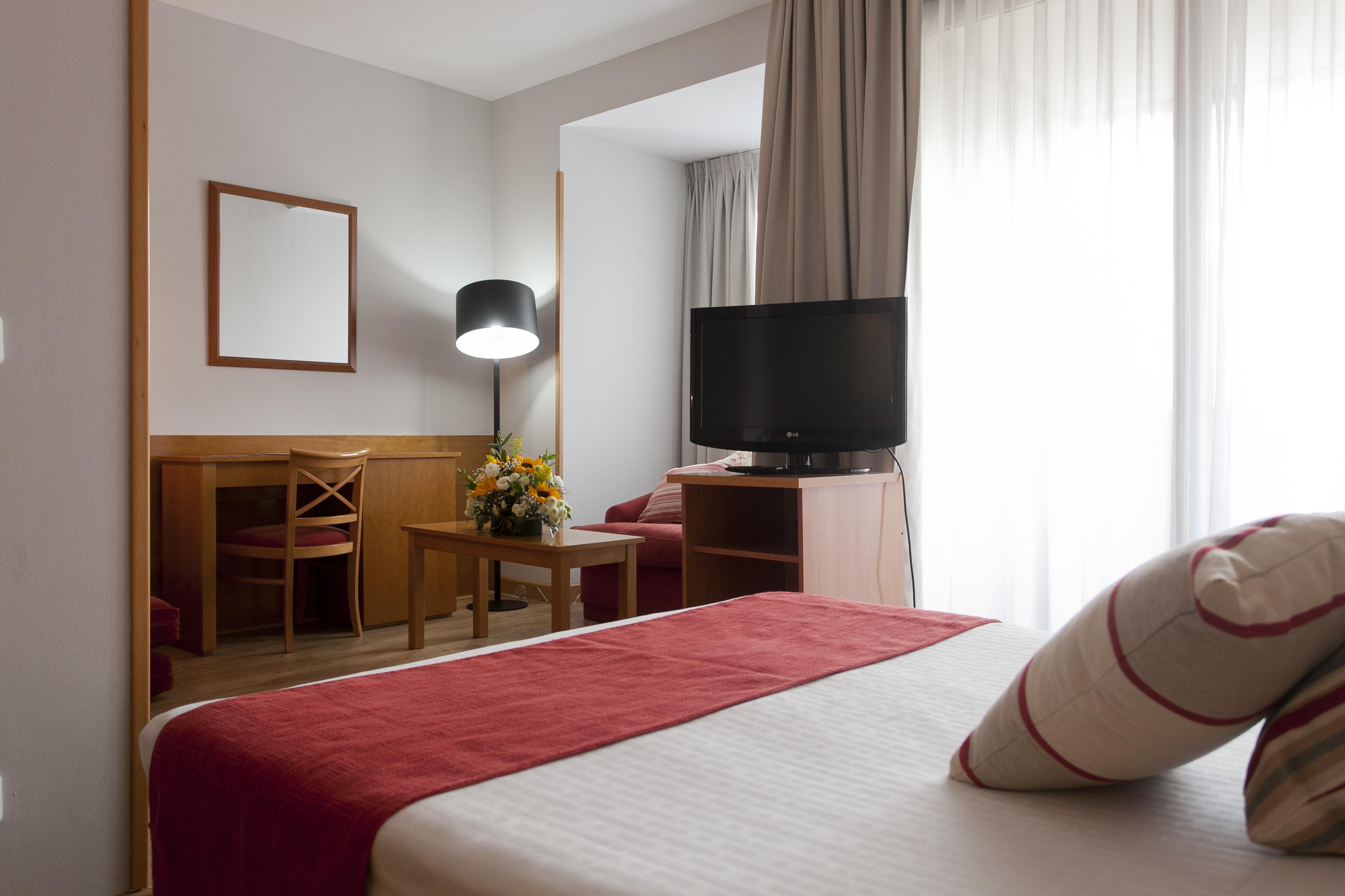 Muralto Madrid Princesa Exterior photo