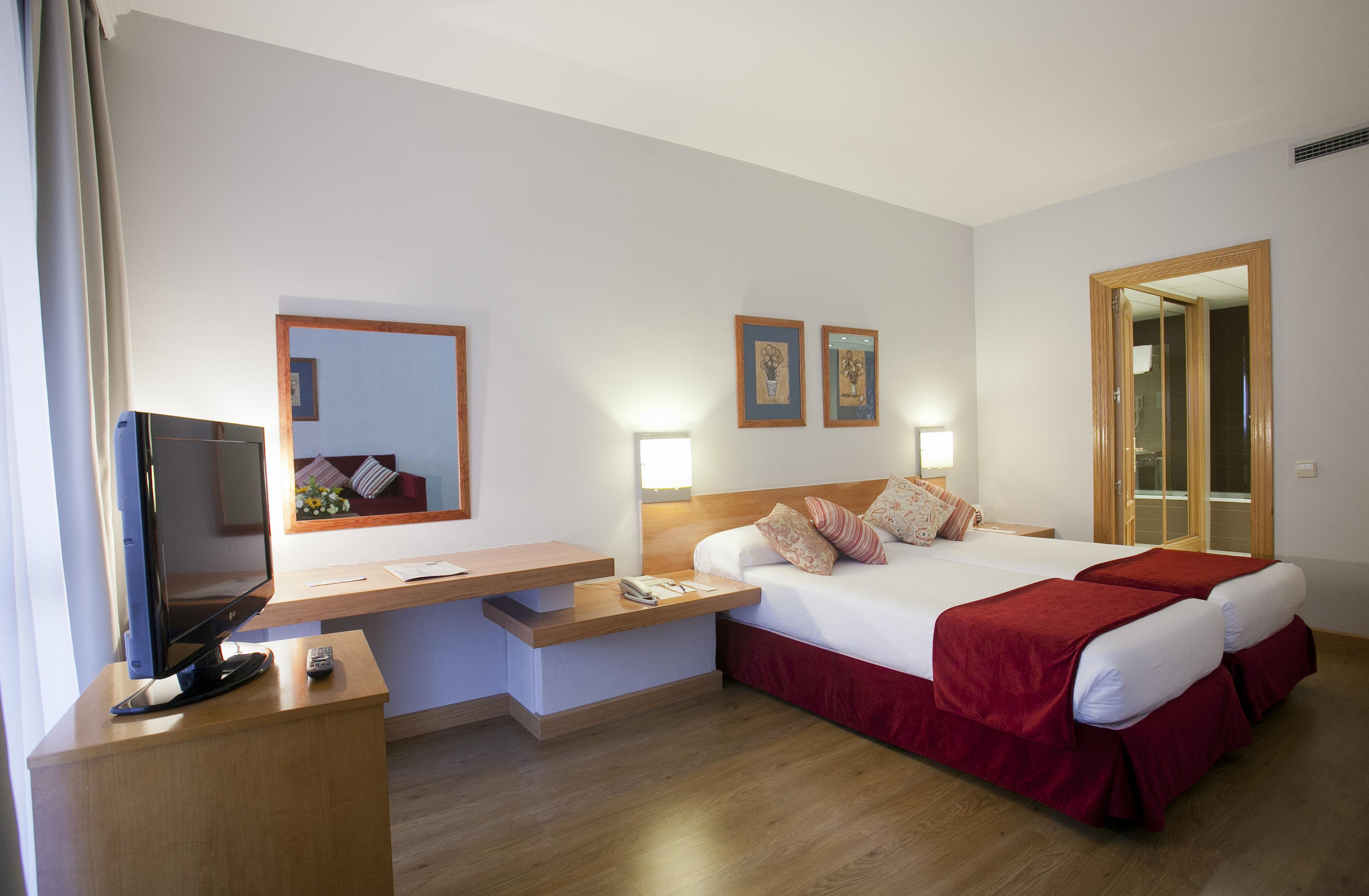 Muralto Madrid Princesa Exterior photo