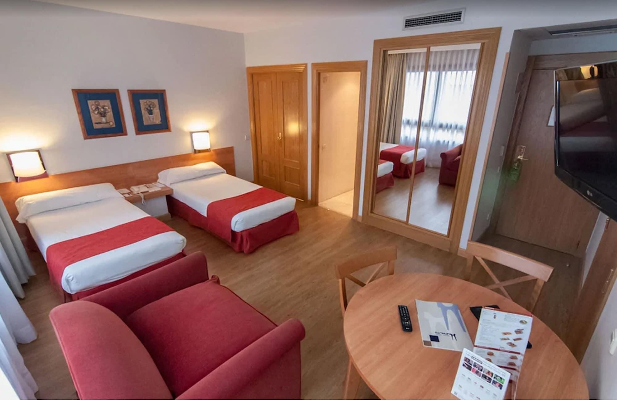 Muralto Madrid Princesa Exterior photo