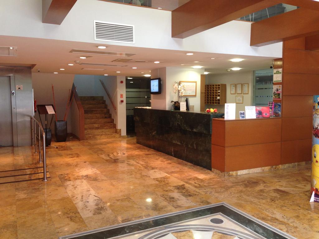 Muralto Madrid Princesa Exterior photo